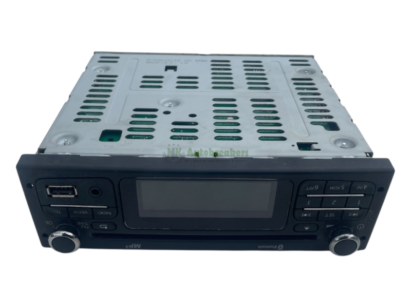 Vauxhall Vivaro Head Unit 281156951R Genuine 2013