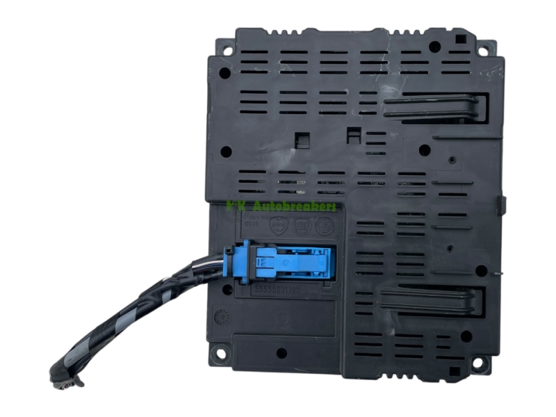 Fiat 500 Bluetooth Control Module 51900101 Genuine 2012