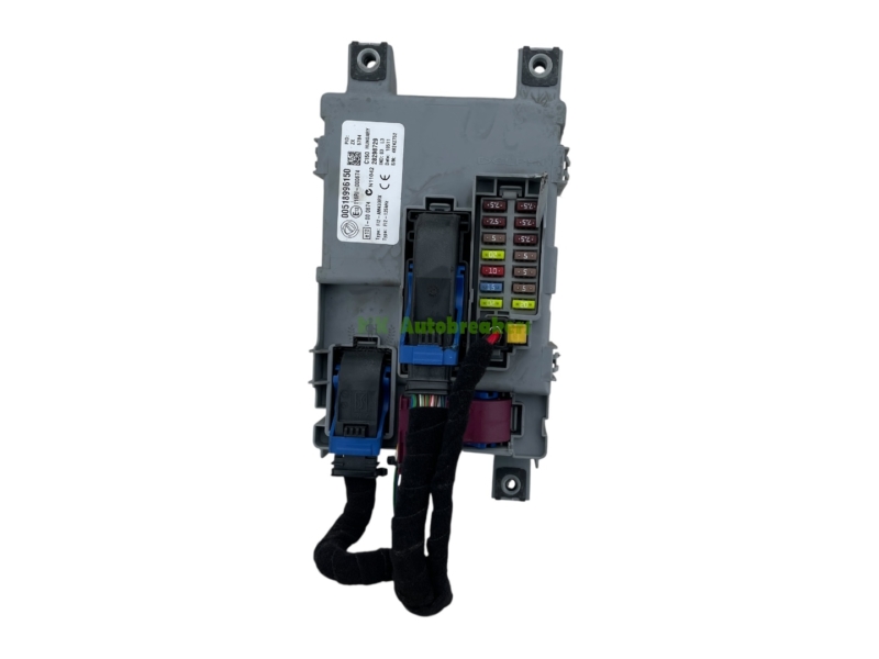 Fiat 500 Body Control Module 00518996150 BCM Genuine 2012