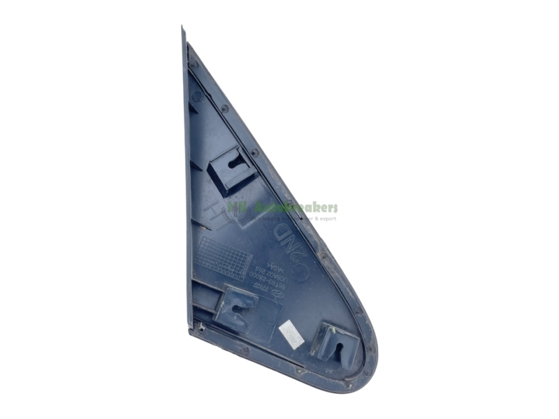 Hyundai IX35 Front Door Glass Trim 8618028000 Left Genuine 2012