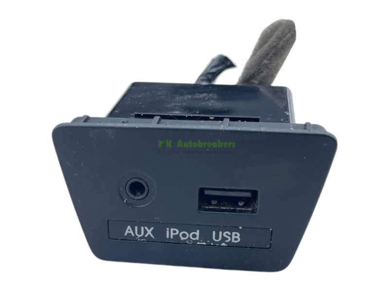 Hyundai IX35 USB Socket Connector 2S500TAN Genuine 2012