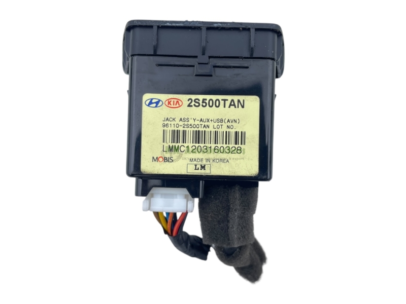 Hyundai IX35 USB Socket Connector 2S500TAN Genuine 2012