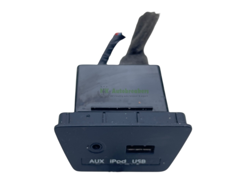 Hyundai IX35 USB Socket Connector 2S500TAN Genuine 2012