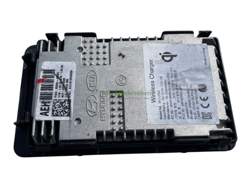 Hyundai Ioniq Wireless Phone Charging Unit 9556002000 Genuine 2018