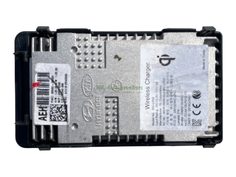 Hyundai Ioniq Wireless Phone Charging Unit 9556002000 Genuine 2018