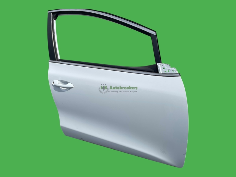 Kia Ceed Front Door 76004A2000 Right Genuine 2014