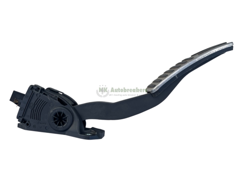 Maserati Ghibli M157 Accelerator Throttle Pedal 04861715AD Genuine 2015