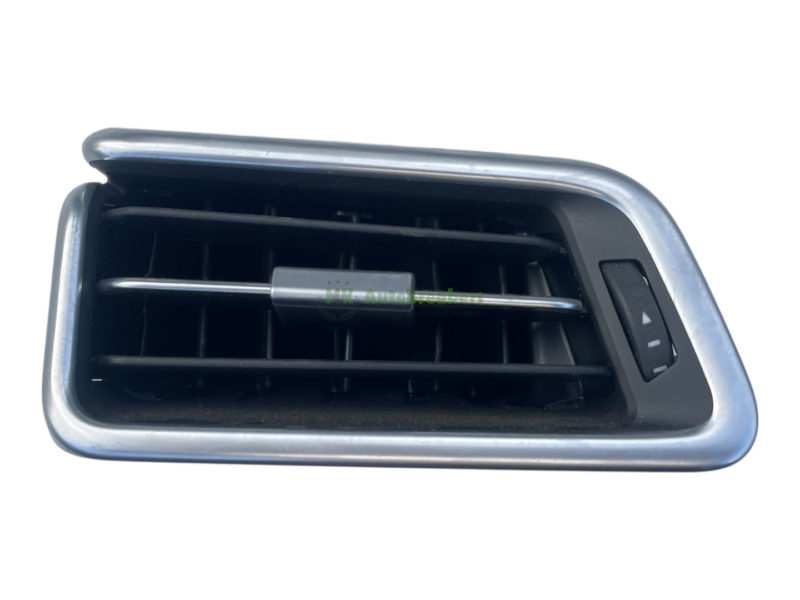 Maserati Ghibli M157 Air Vent 6700190620 Left Genuine 2015