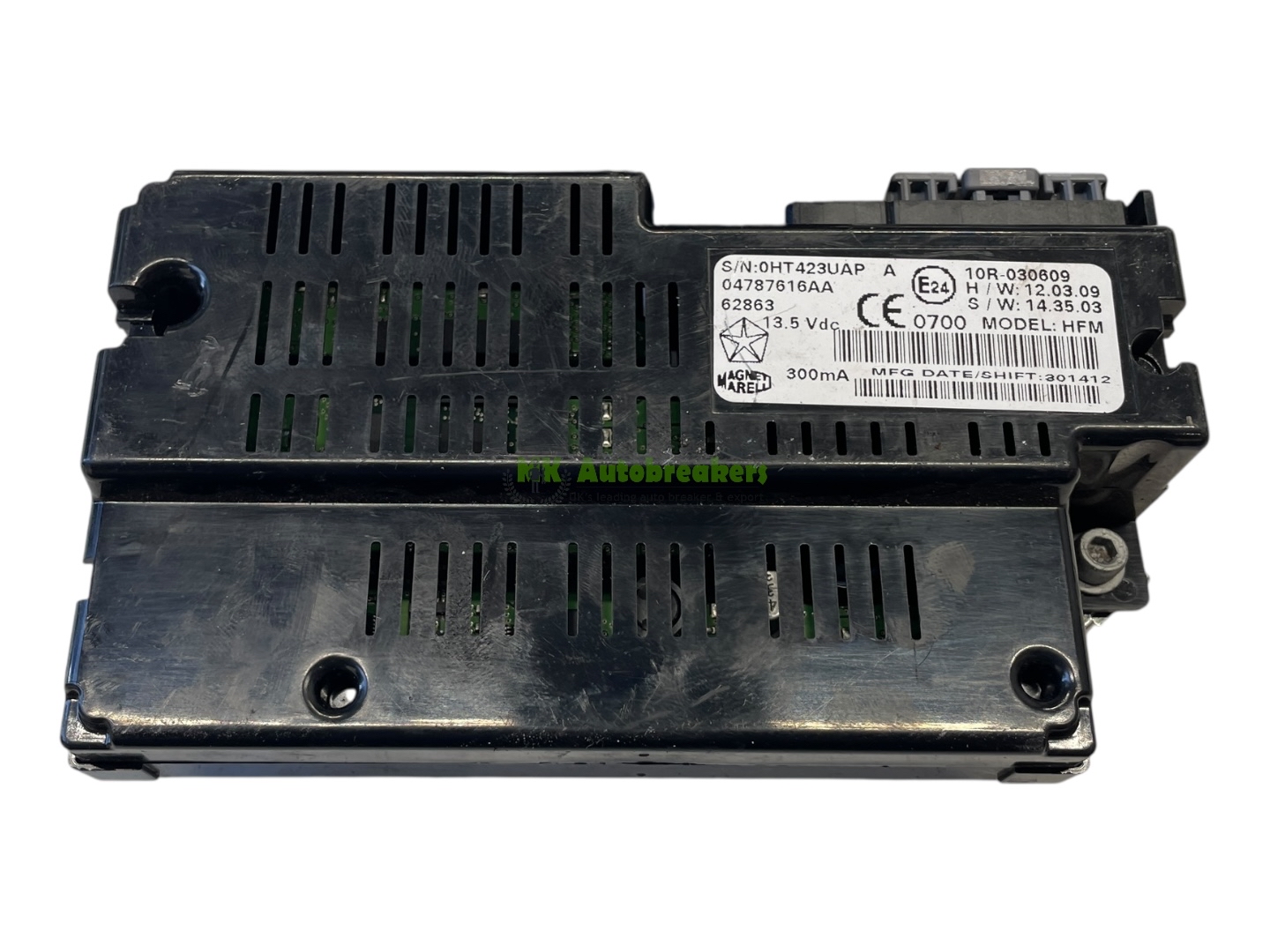 Maserati Ghibli M157 Body Control Module 04787616AA Genuine 2015