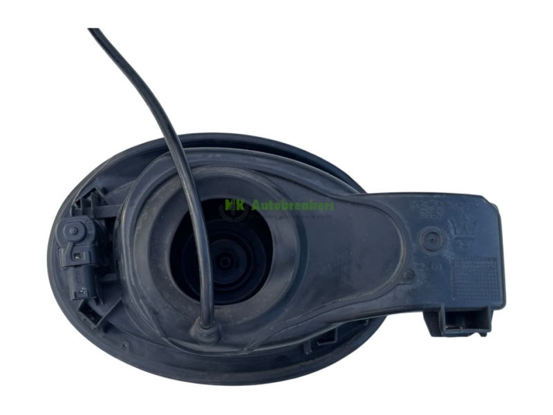 Maserati Ghibli M157 Fuel Flap Filler 607737000 Genuine 2015