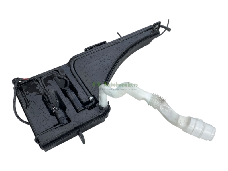 Maserati Ghibli M157 Windscreen Washer Bottle 670001648 Genuine 2015