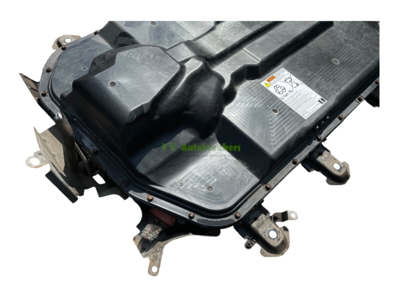 Dacia Sandero Wing Fender 631019973R Left Genuine 2017