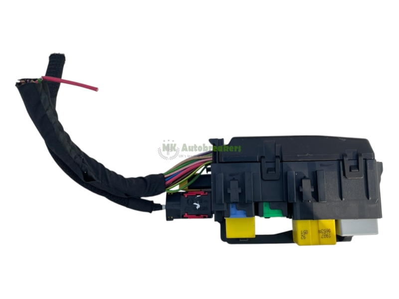 Peugeot 308 Fuse Relay Box 9806192580 Genuine 2018