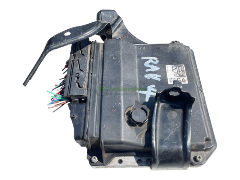 Toyota RAV4 Engine Control Unit 89661-42J20 2.2 Genuine 2012