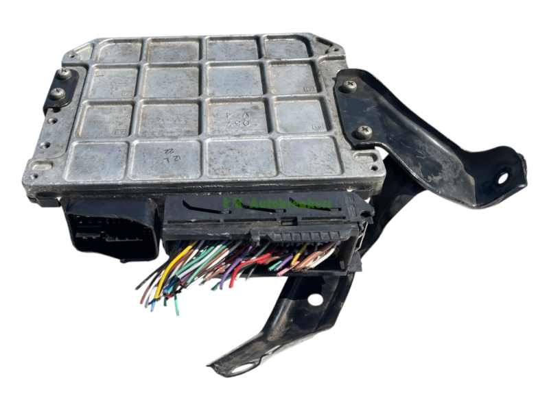 Toyota RAV4 Engine Control Unit 89661-42J20 2.2 Genuine 2012