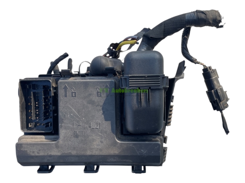 Ford Galaxy Fuse Relay Box 2.0 F2GT14A067EC Genuine 2017