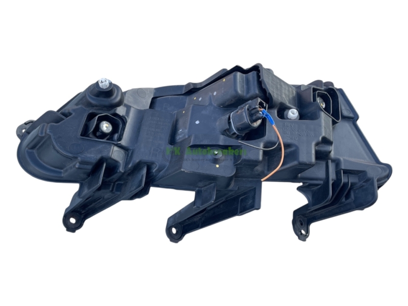 Hyundai I40 Fog Light 92202-3Z5 Right Genuine 2018