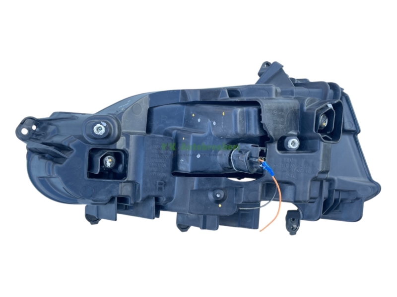 Hyundai I40 Fog Light 92202-3Z5 Right Genuine 2018