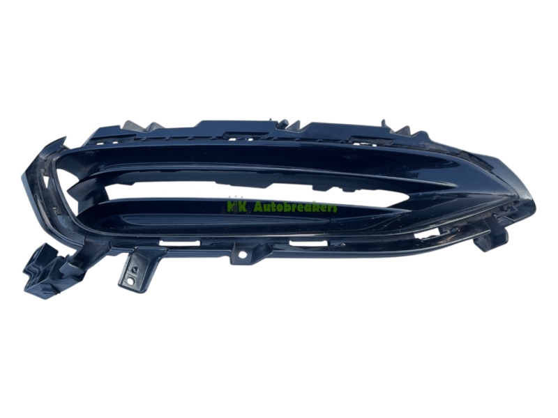 Hyundai I40 Fog Light Trim XE86553-3Z510 Left Genuine 2018