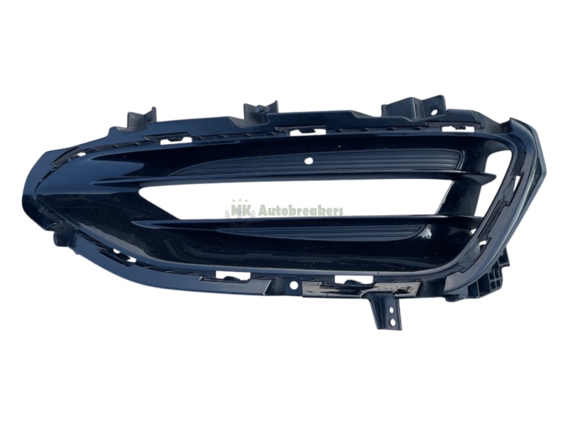 Hyundai I40 Fog Light Trim XE86554-3Z510 Right Genuine 2018