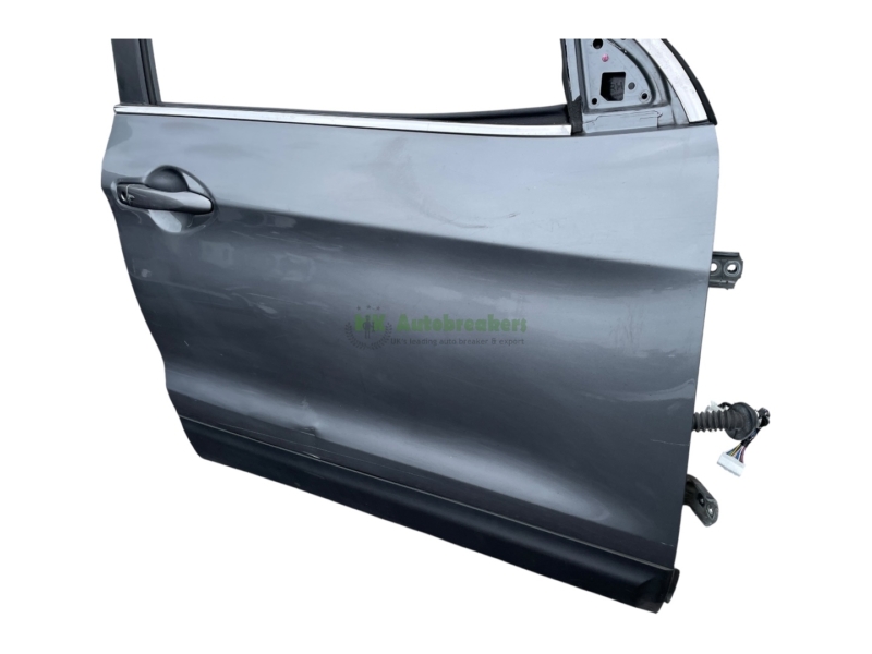 Nissan Qashqai Front Door H0100HV0MB Right Genuine 2018