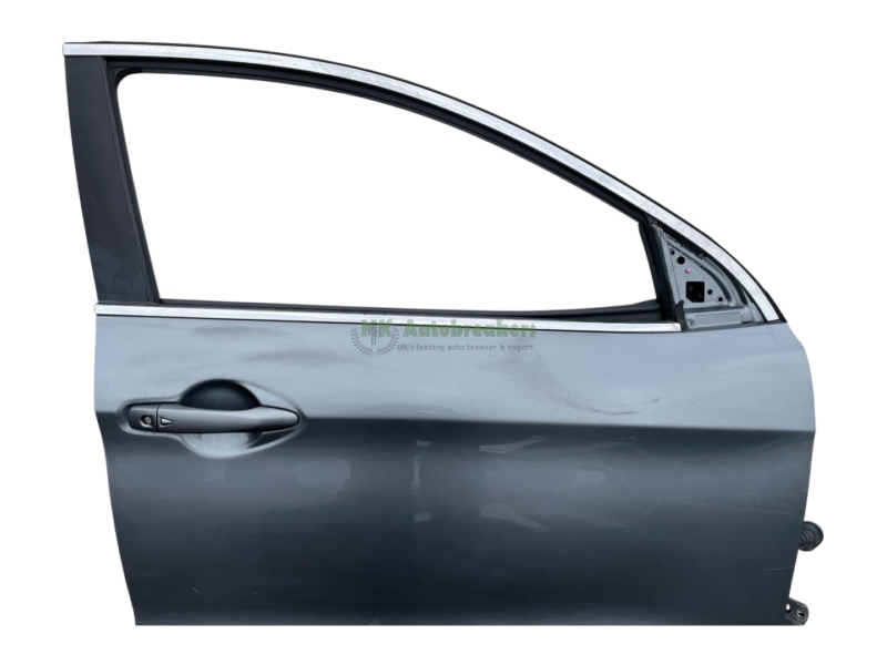 Nissan Qashqai Front Door H0100HV0MB Right Genuine 2018