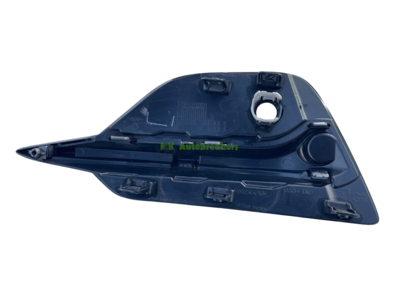 Nissan Qashqai Lower Bumper Grille 62256HV20A Right Genuine 2020