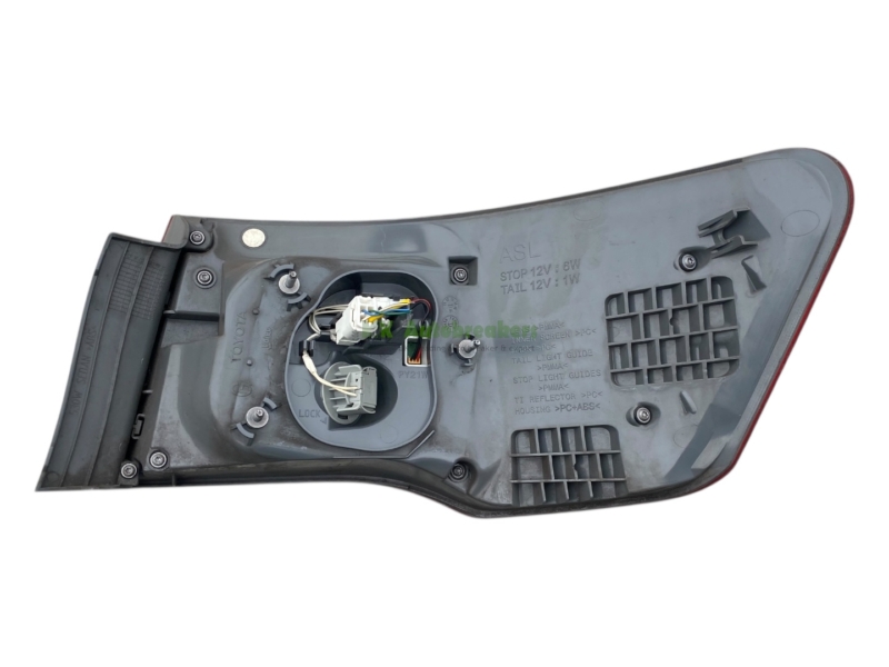 Toyota Avensis Rear Light 8155005270 Right Genuine 2014