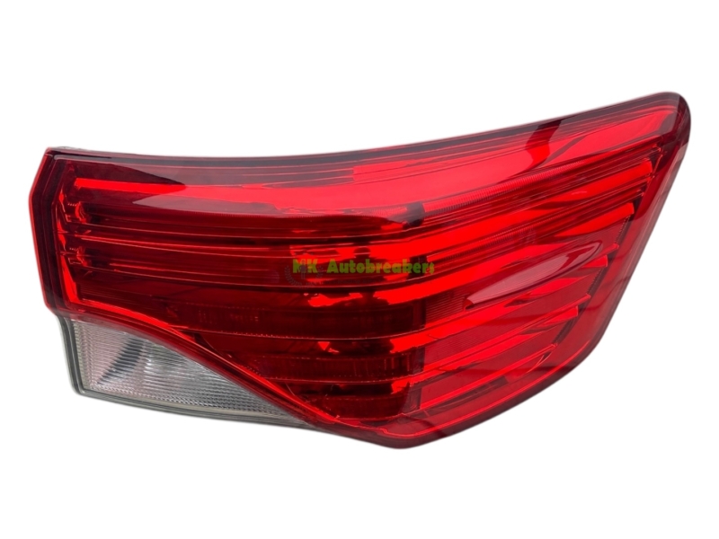 Toyota Avensis Rear Light 8155005270 Right Genuine 2014