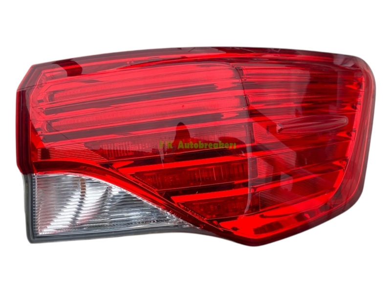 Toyota Avensis Rear Light 8155005270 Right Genuine 2014