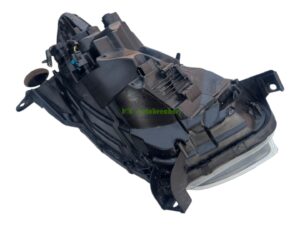 Renault Captur Headlight 260104476R Right Genuine 2019