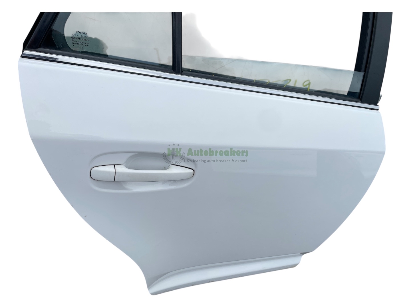 Toyota Avensis Rear Door 6700305180 Right Estate 2017