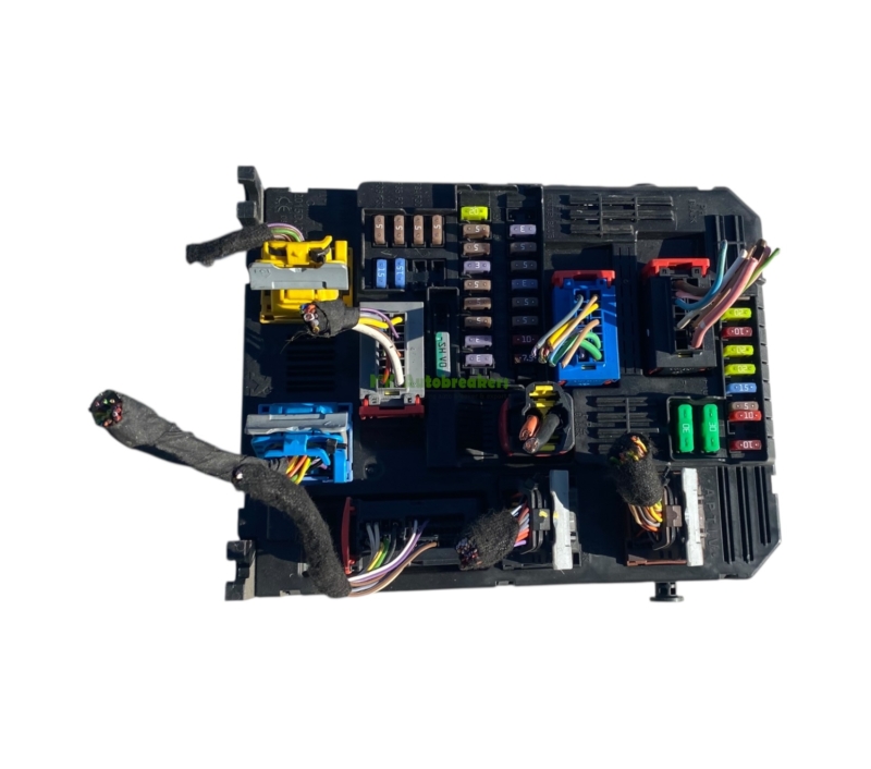 Citroen peugeot 9830707680 body control module genuine 2019 7 | mk autobreakers ltd Citroen Peugeot Body Control Module Genuine