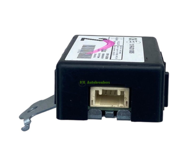 Door receiver control module toyota yaris 89741-0d090 genuine 2014 1 | mk autobreakers ltd Door Receiver Control Module Toyota Yaris d Genuine