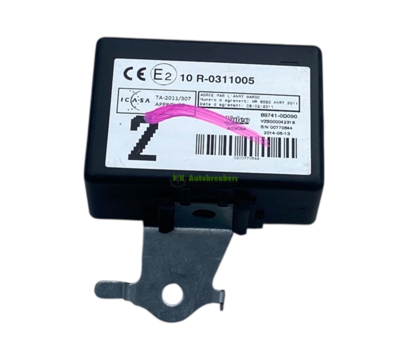 Door receiver control module toyota yaris 89741-0d090 genuine 2014 6 | mk autobreakers ltd Door Receiver Control Module Toyota Yaris d Genuine