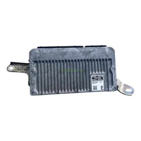 Engine Control Module Toyota Yaris 89661-0DP61 ECU Genuine 2014