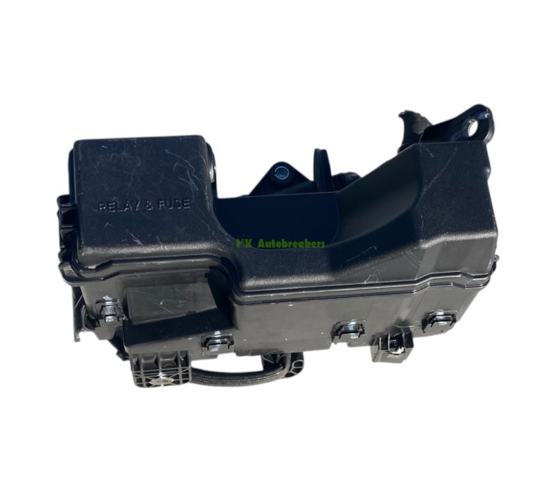 Fuse relay box 1612189780 aygo 108 c1 genuine 2015 1 | mk autobreakers ltd Fuse Relay Box Aygo C Genuine