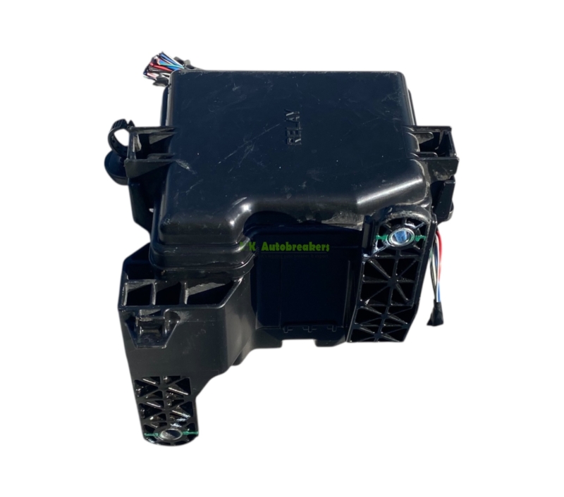 Fuse relay box 1612189980 aygo 108 c1 genuine 2015 5 | mk autobreakers ltd Fuse Relay Box Aygo C Genuine