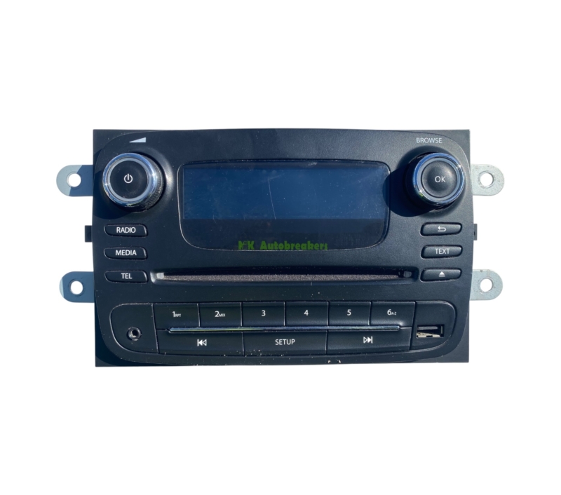Head unit 281152752r trafic vivaro radio stereo genuine 2016 1 | mk autobreakers ltd Head Unit r Trafic Vivaro Radio Stereo Genuine