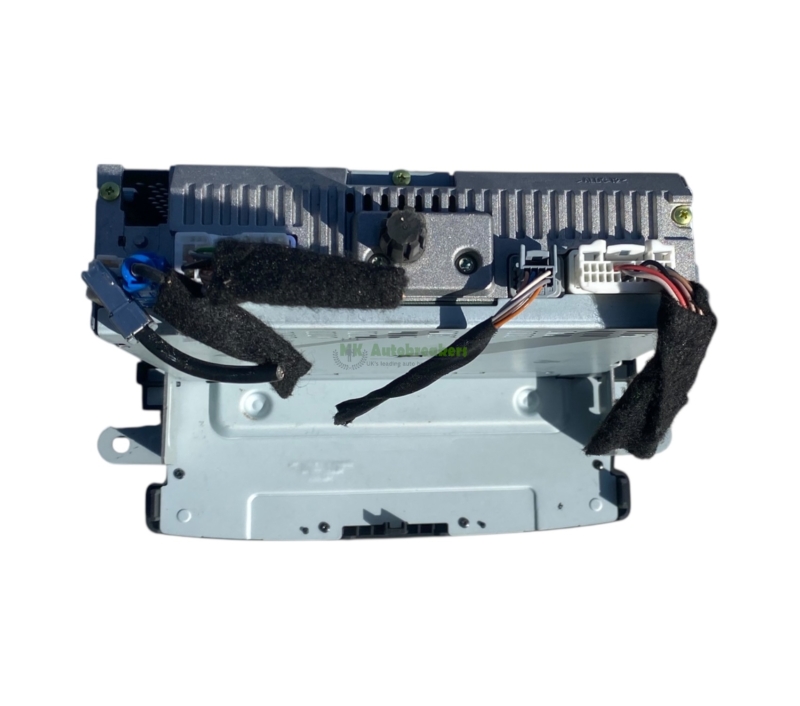 Head unit dacia sandero 281156588r multimedia genuine 2016 4 | mk autobreakers ltd Head Unit Dacia Sandero r Multimedia Genuine