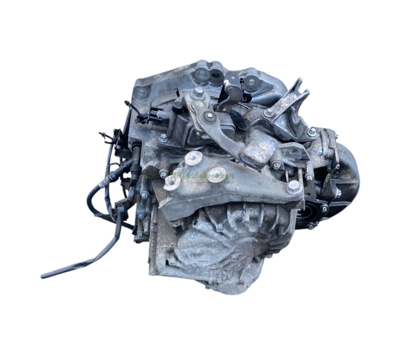 Vauxhall astra gearbox mz4 55584370 complete genuine 2014 1 | mk autobreakers ltd Vauxhall Astra Gearbox Mz Complete Genuine