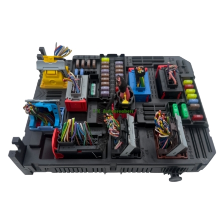 Citroen Peugeot 3008 BCM Fuse Box 9819851280 Genuine 2018