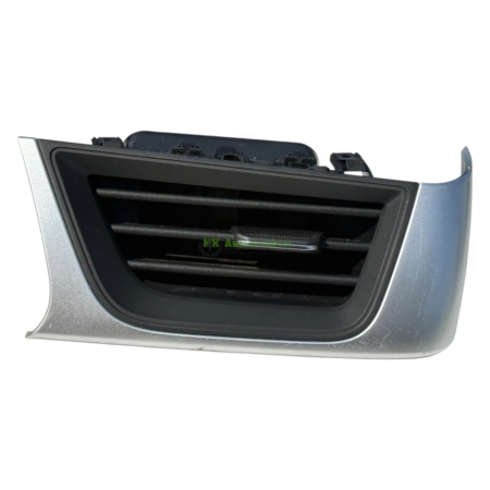 Renault Captur Dashboard Air Vent Grille 687614232R Genuine 2021