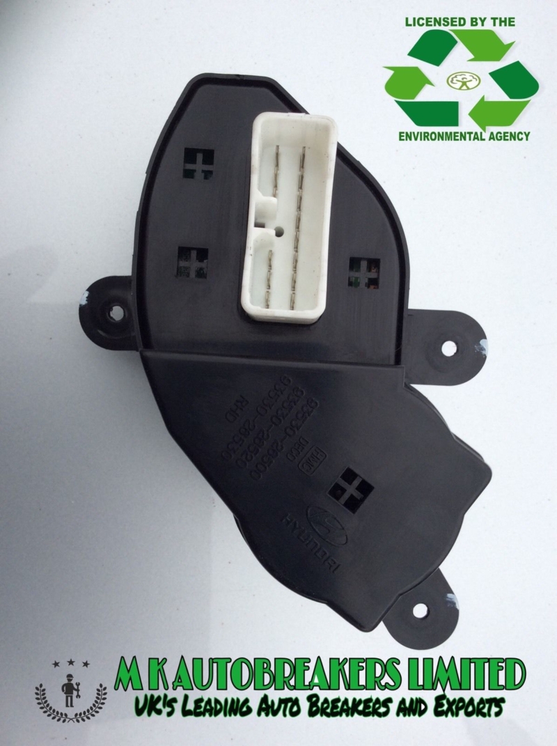 Hyundai Santa Fe 02-05 Windows and Doors Lock Mirror Control Switch - Image 3