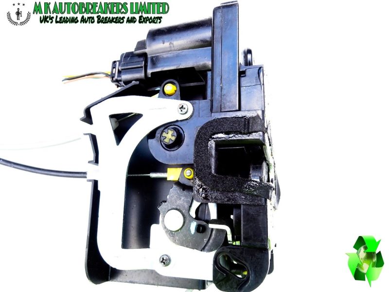 Ssangyong Rodius From 05-10 Front Door Lock Catch Driver Side - Image 3