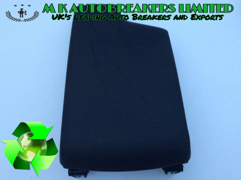 BMW 3 Series E90 E91 From 05-08 Central Console Cover Armrest (Breaking) - Image 3