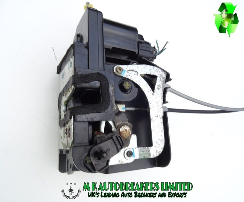 Ssangyong Rodius Model From 05-10 Door Lock Catch Rear Passenger Side - Image 3