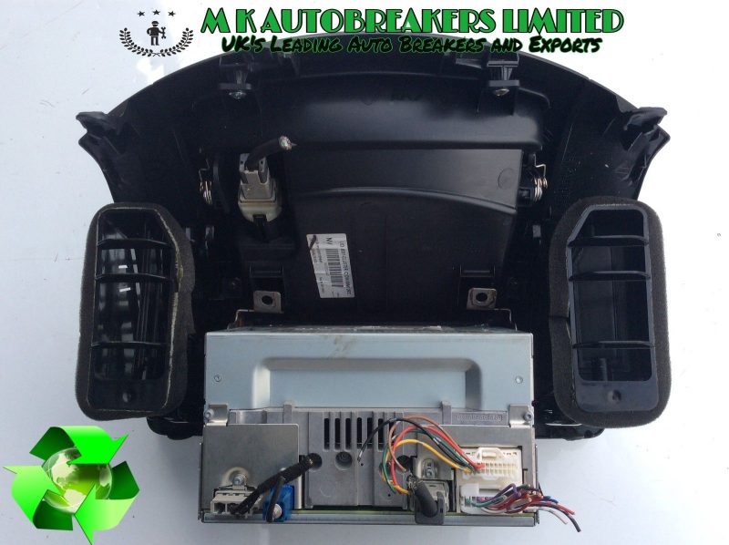 Nissan-Note-E11-From-06-13-Storage-Compartment-with-Air-Vent-Breaking-For-Part-222431360954-3