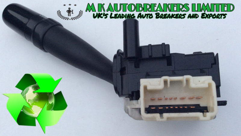 Toyota Corolla Verso 04-09 Headlight Indicator Control Stalk (Breaking For Part) - Image 3