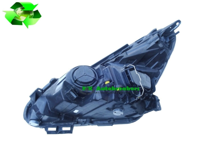 Vauxhall Corsa D Headlight Right Side 13392708 Genuine Part 2012 - Image 2